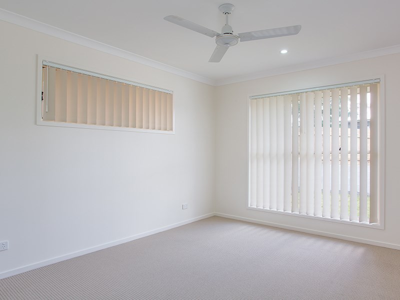 61 Bulgin Avenue, Wynnum West QLD 4178