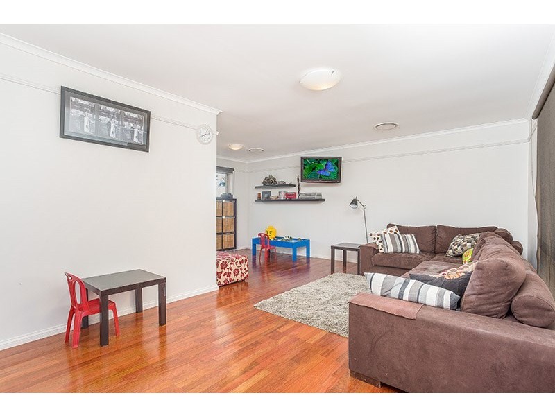 122 Blackwood Road, Manly West QLD 4179