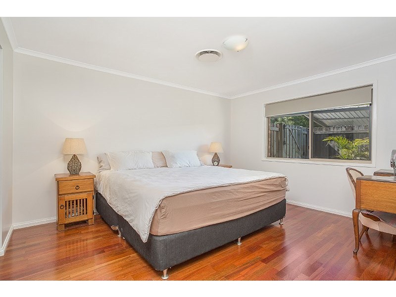 122 Blackwood Road, Manly West QLD 4179