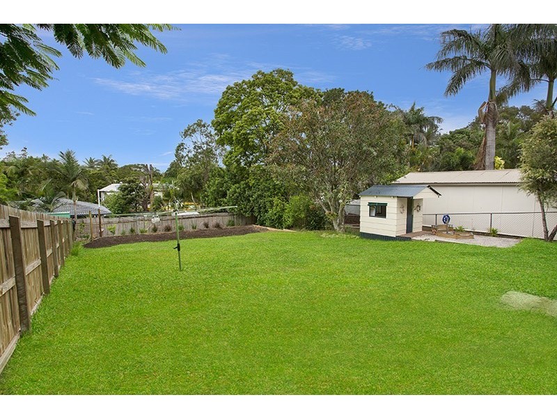 8 Muriel Avenue, Manly West QLD 4179