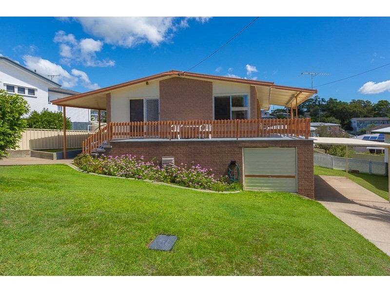 32 Banoon Drive, Wynnum QLD 4178