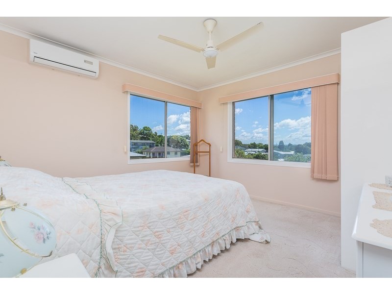 32 Banoon Drive, Wynnum QLD 4178
