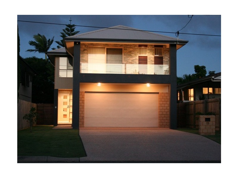 75 Cavell Street, Birkdale QLD 4159