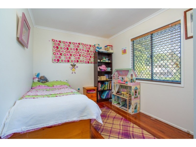 37 Cranston Street, Wynnum West QLD 4178