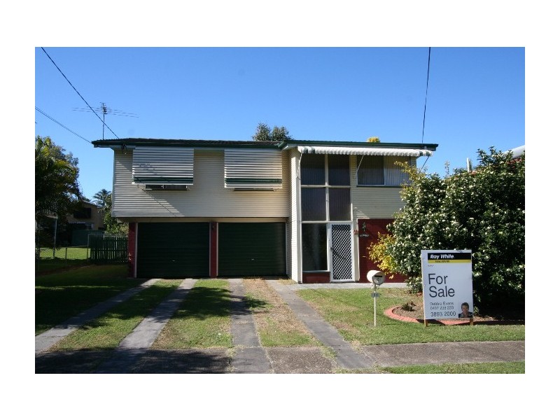 11 Loynes Street, Wynnum West QLD 4178