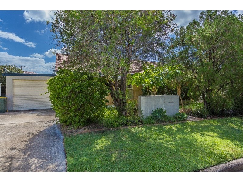25 Pavlu Street, Wynnum West QLD 4178