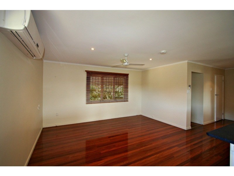 25 Pavlu Street, Wynnum West QLD 4178