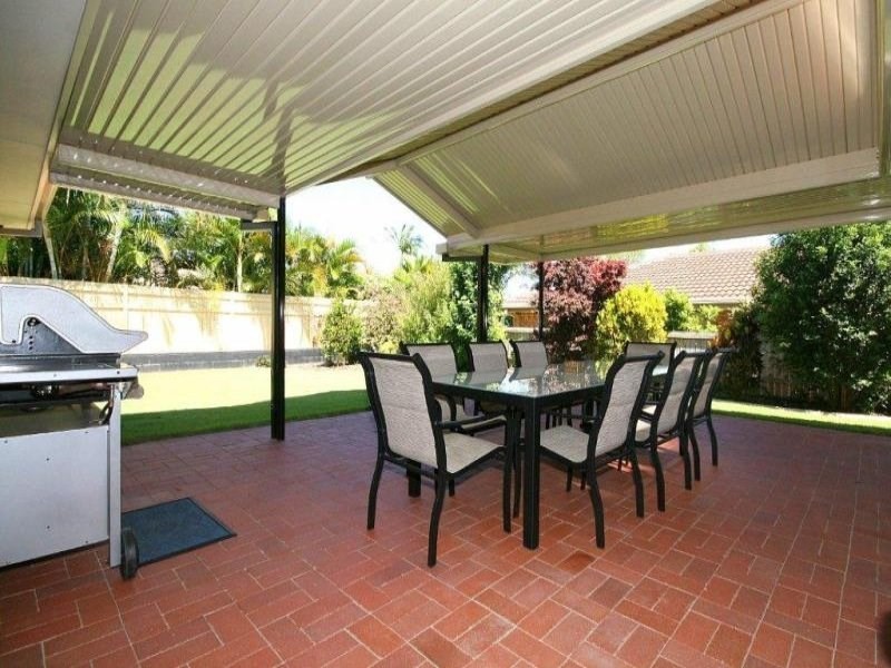 25 Caloundra Street, Manly West QLD 4179