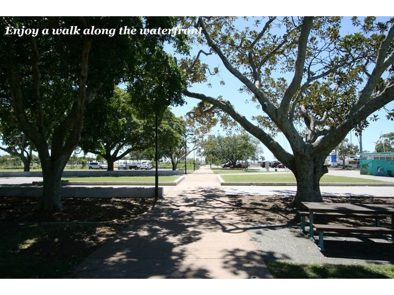 25 Caloundra Street, Manly West QLD 4179