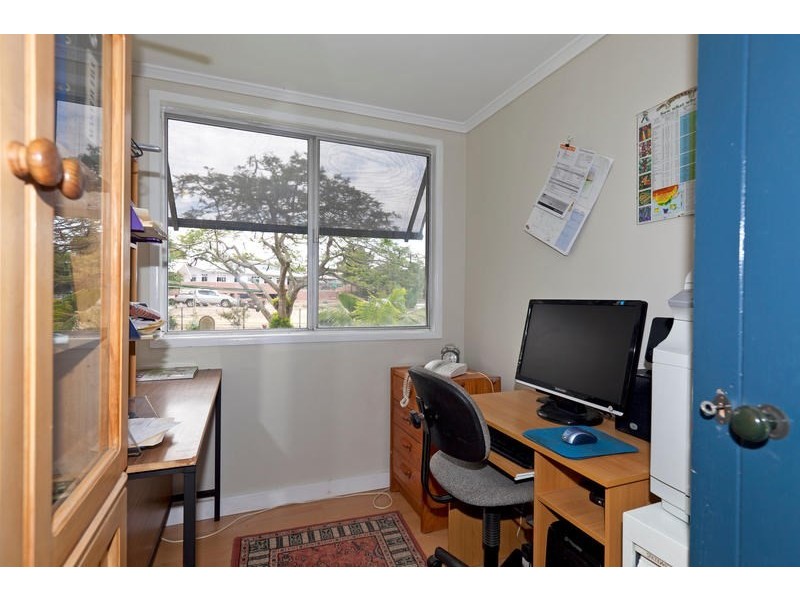 67 Boxgrove Avenue, Wynnum QLD 4178