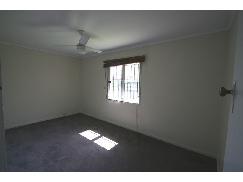25 Pavlu Street, Wynnum West QLD 4178