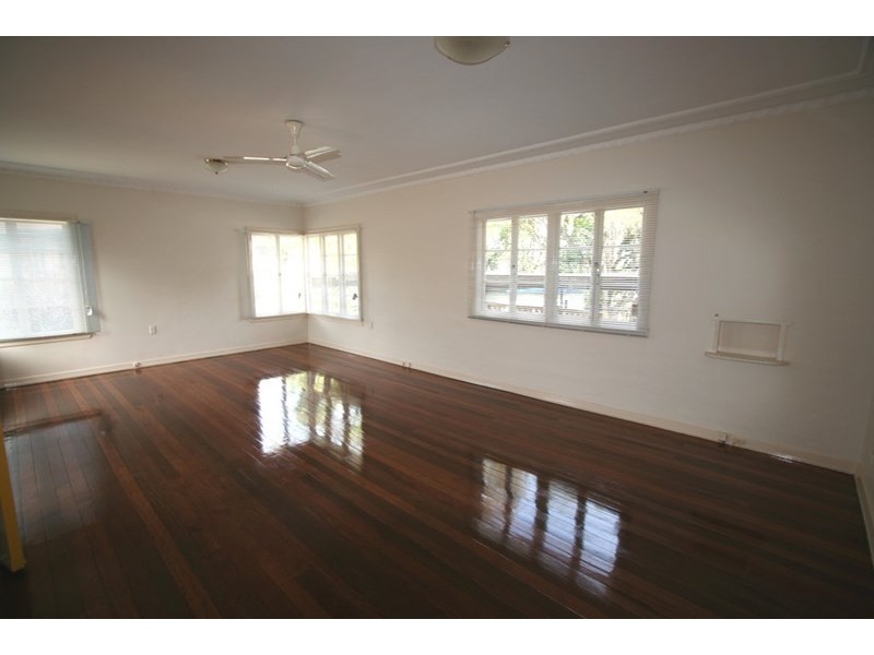 234 Wynnum North Road, Wynnum QLD 4178