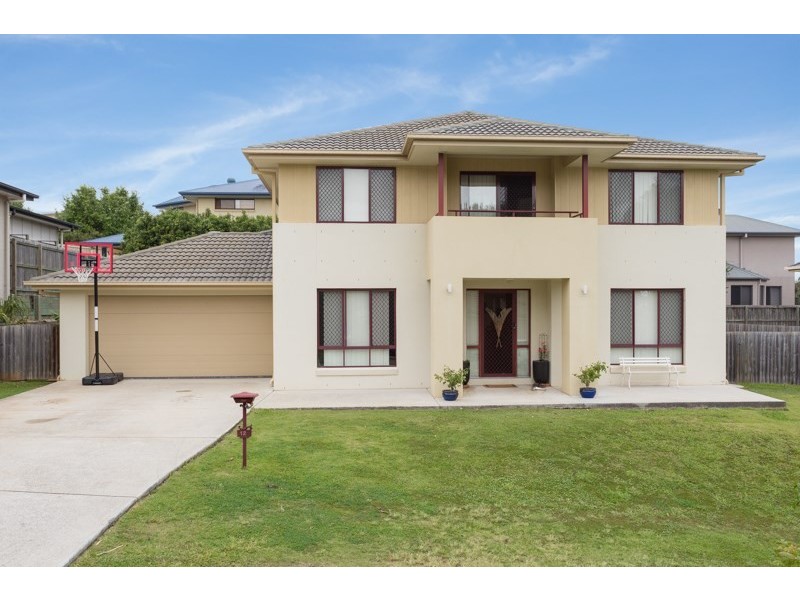 12 Dawson Drive, Manly West QLD 4179