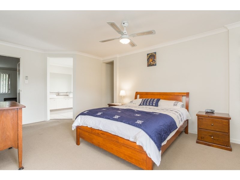 12 Dawson Drive, Manly West QLD 4179