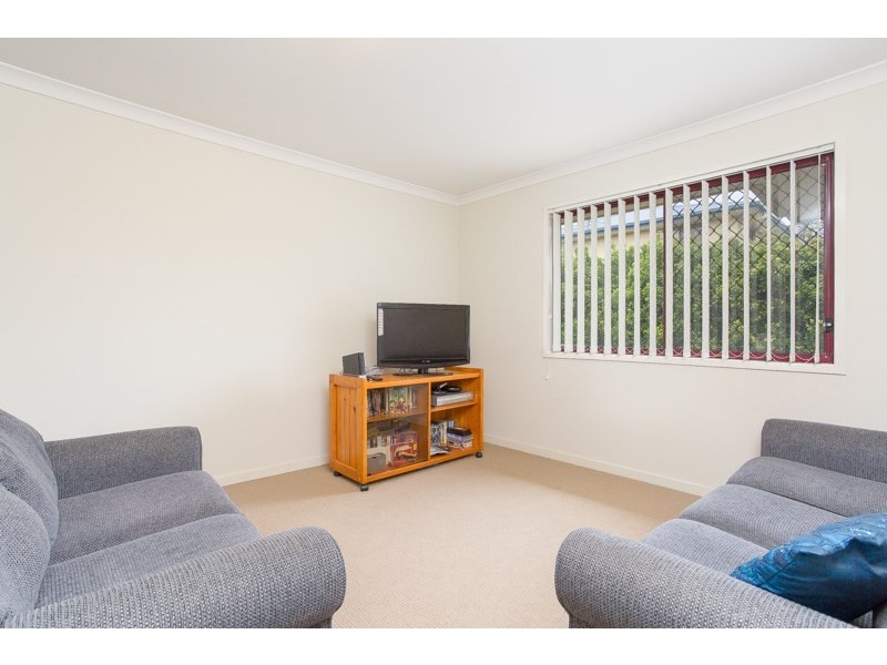 12 Dawson Drive, Manly West QLD 4179