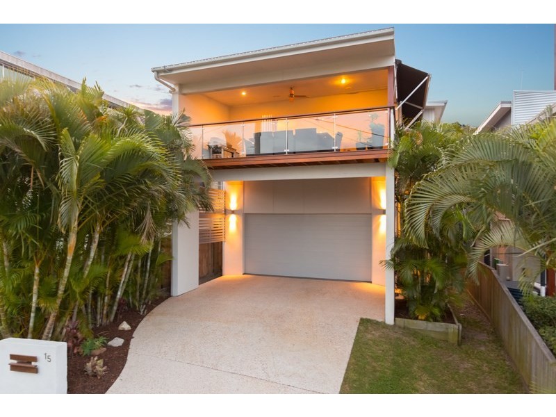 15 Warra Street, Wynnum QLD 4178