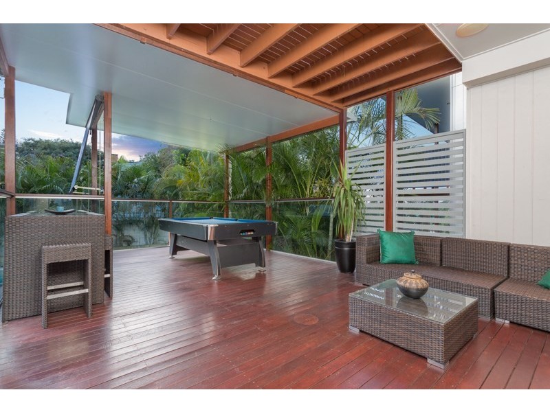 15 Warra Street, Wynnum QLD 4178