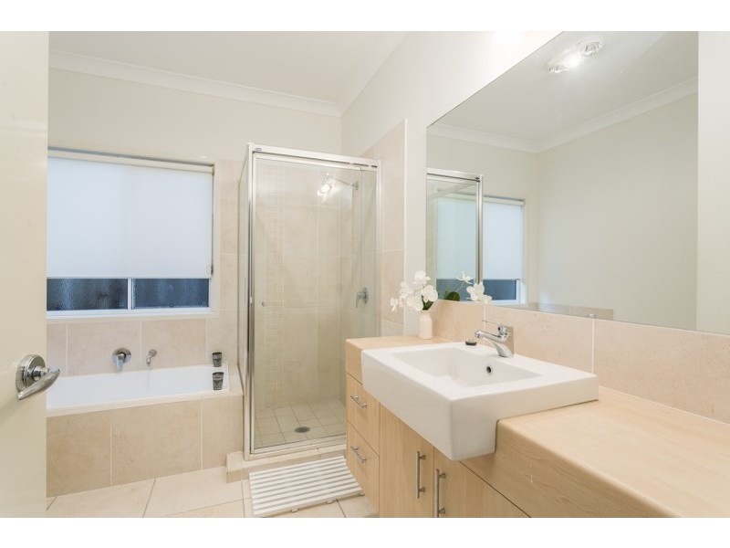 15 Warra Street, Wynnum QLD 4178