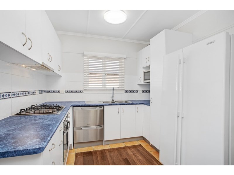 104 Whites Road, Manly West QLD 4179