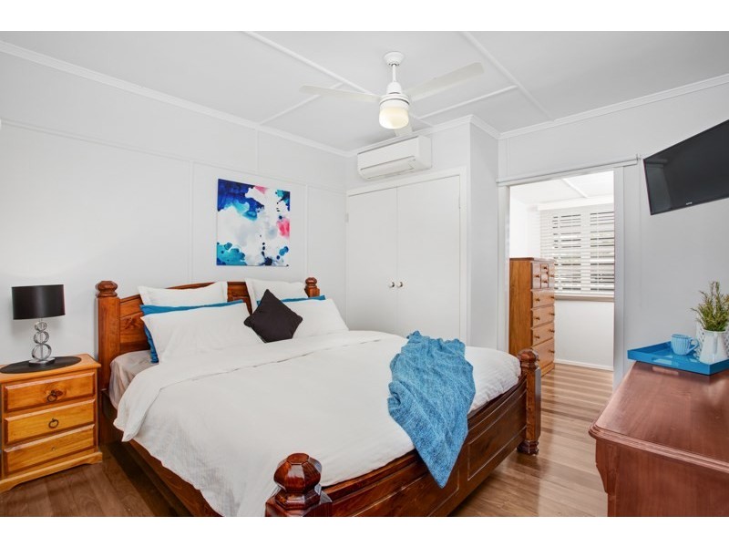 104 Whites Road, Manly West QLD 4179