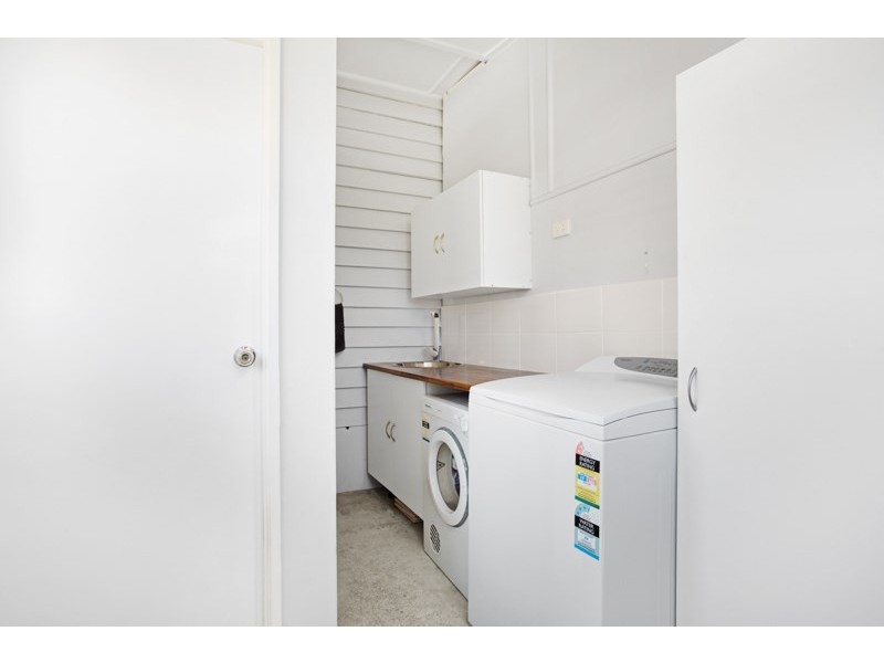 104 Whites Road, Manly West QLD 4179