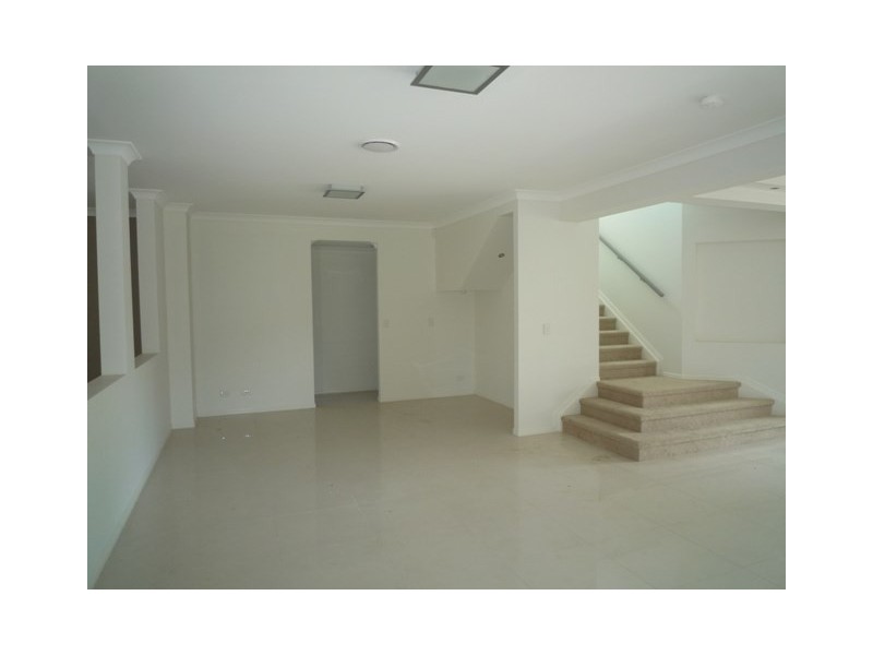 25 Senden Crescent, Manly West QLD 4179