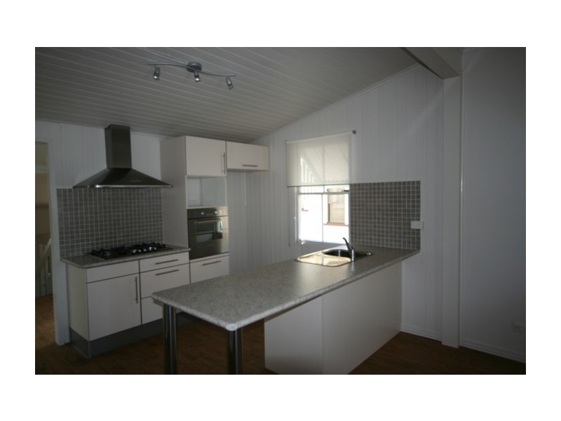 6 Byrneside Terrace, Wynnum QLD 4178