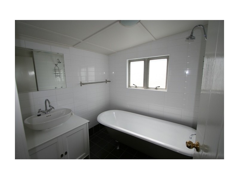 6 Byrneside Terrace, Wynnum QLD 4178