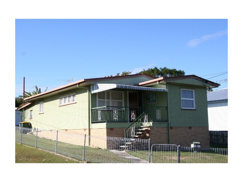 2 Selkirk Street, Tingalpa QLD 4173