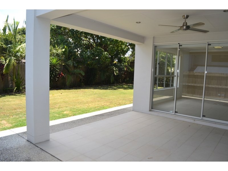 30 Bridgewater Place, Lota QLD 4179