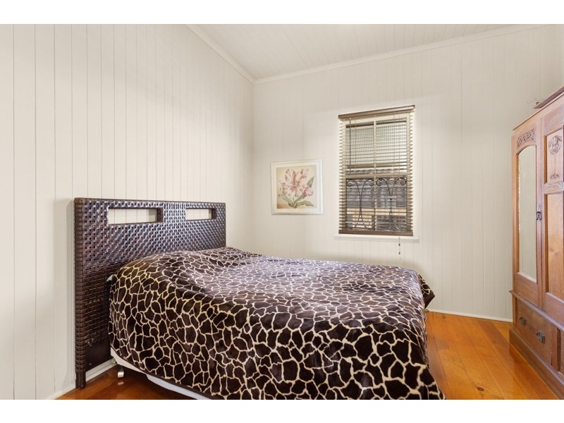 28 Hindes Street, Lota QLD 4179