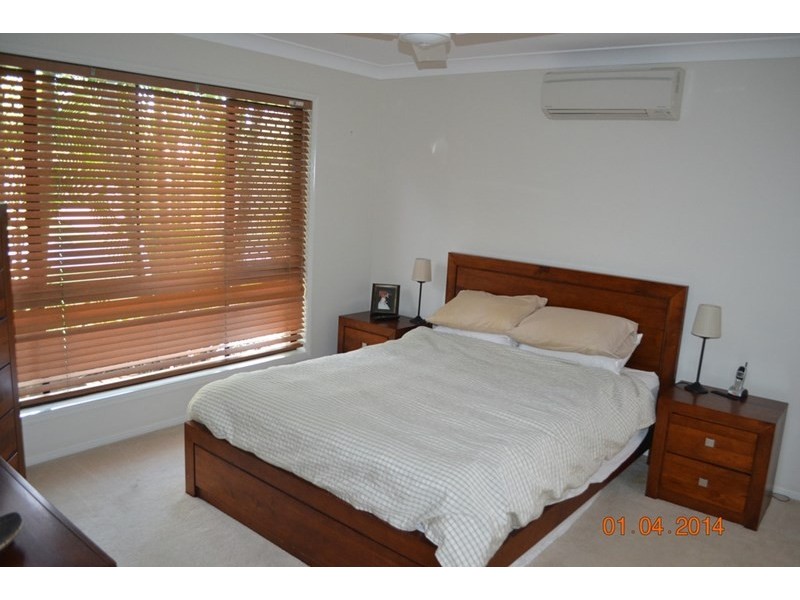 37 Lockwood Crescent, Manly West QLD 4179