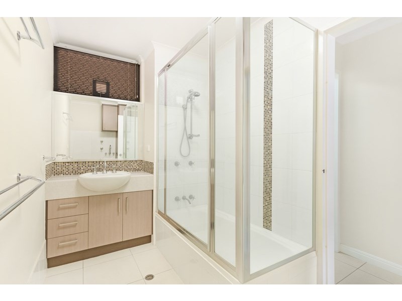 3/5 Wickham Street, Morningside QLD 4170