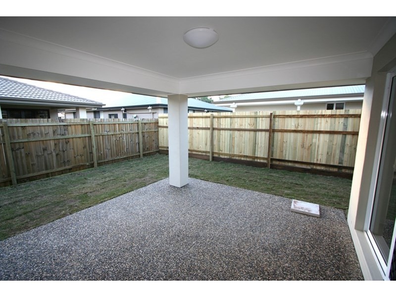 95 School Road, Wynnum West QLD 4178