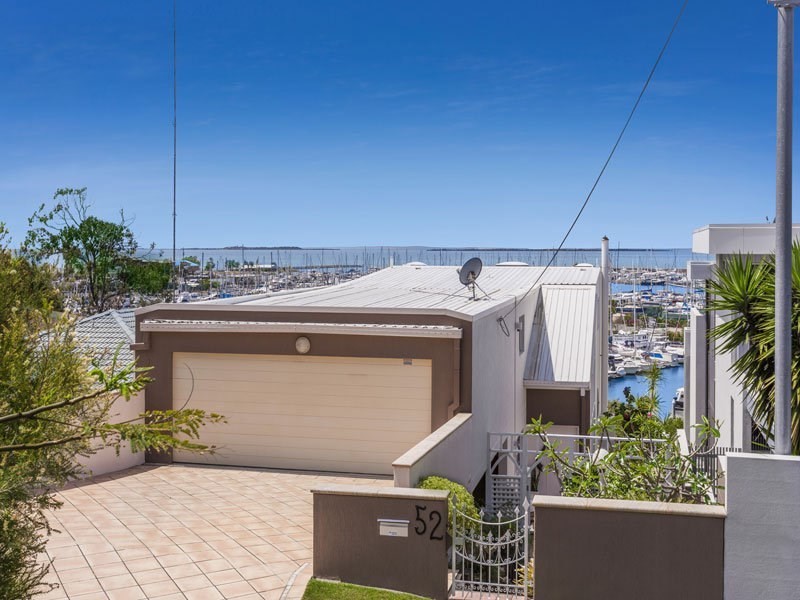 52 Wellington Street, Manly QLD 4179