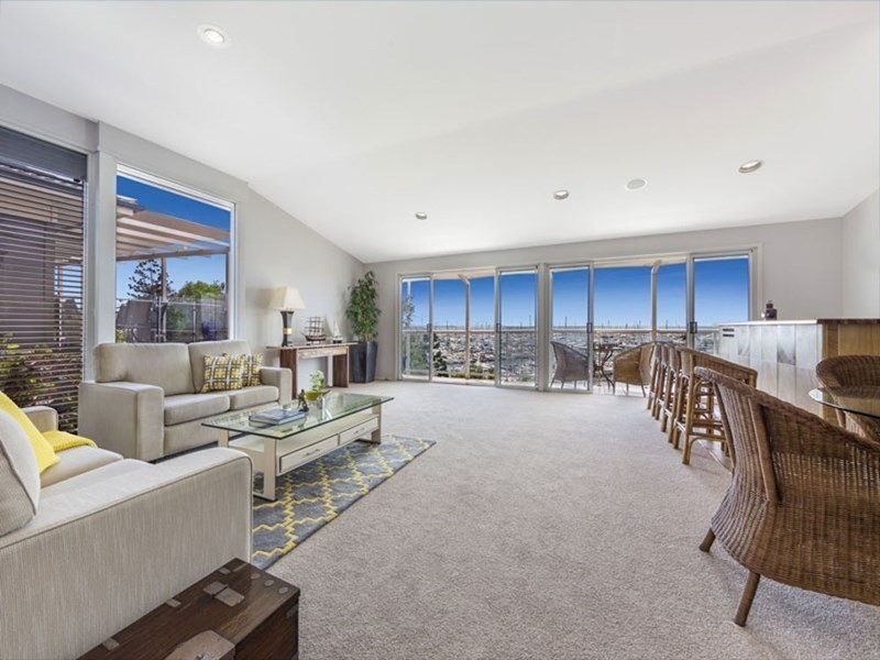 52 Wellington Street, Manly QLD 4179