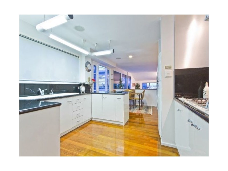 52 Wellington Street, Manly QLD 4179