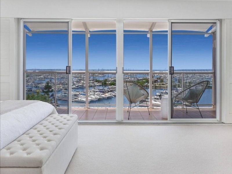 52 Wellington Street, Manly QLD 4179