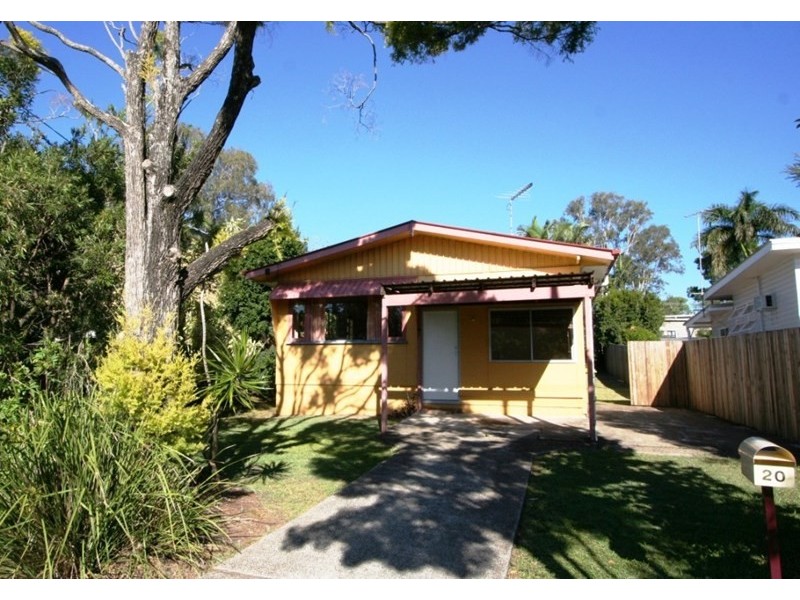 20 Ian Street, Thorneside QLD 4158