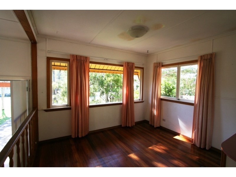 20 Ian Street, Thorneside QLD 4158