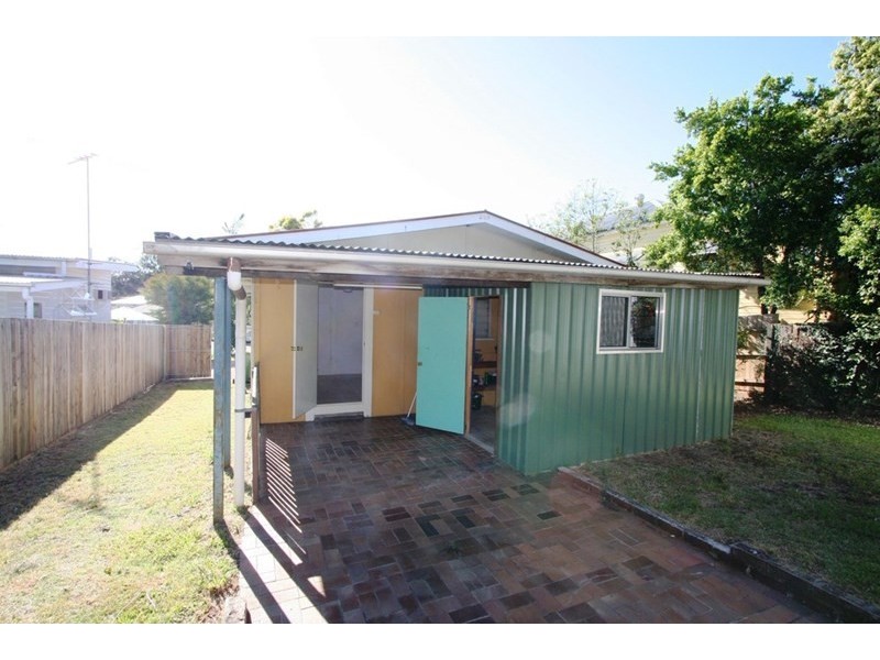 20 Ian Street, Thorneside QLD 4158