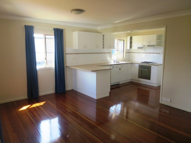 335 Whites Road, Lota QLD 4179