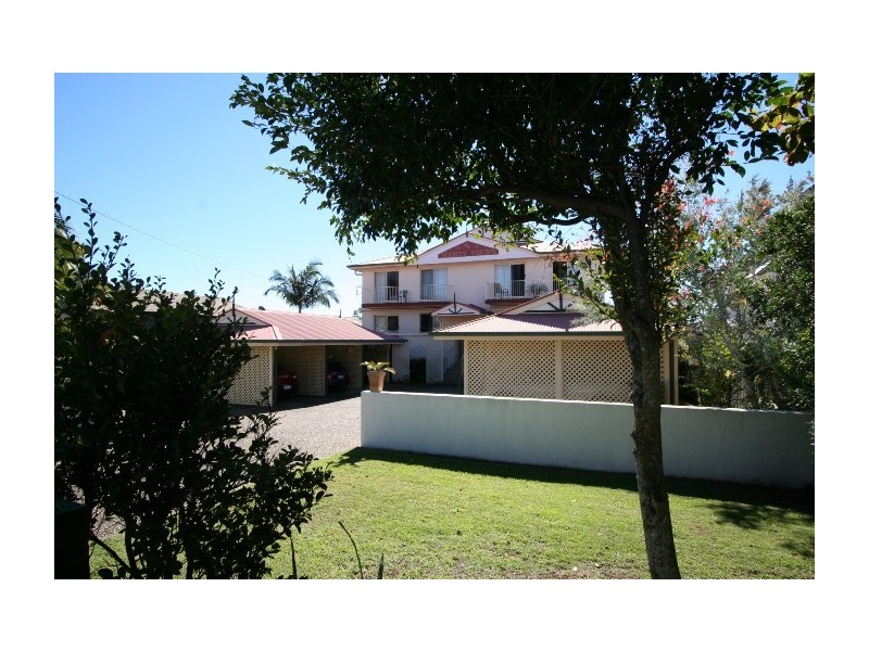 1/90 Ernest Street, Manly QLD 4179