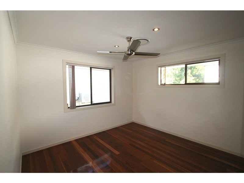 122 Baringa Street, Morningside QLD 4170