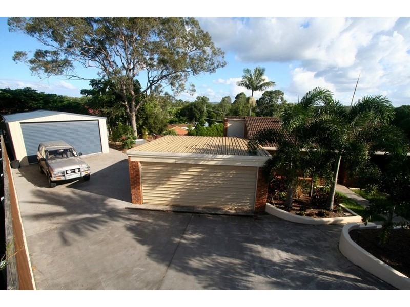 12 Chinnock Court, Alexandra Hills QLD 4161