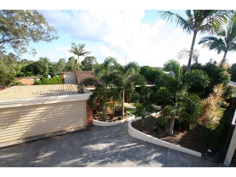 12 Chinnock Court, Alexandra Hills QLD 4161