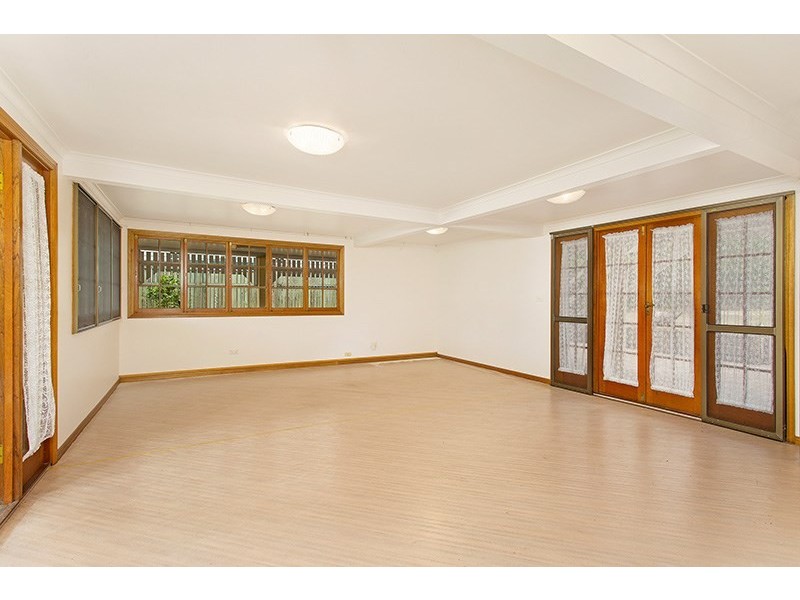 19 Carlton Terrace, Wynnum QLD 4178