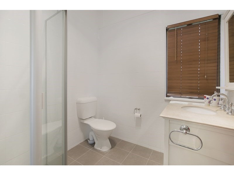 12A Granada Street, Wynnum QLD 4178