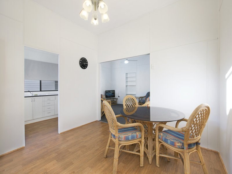 12A Granada Street, Wynnum QLD 4178