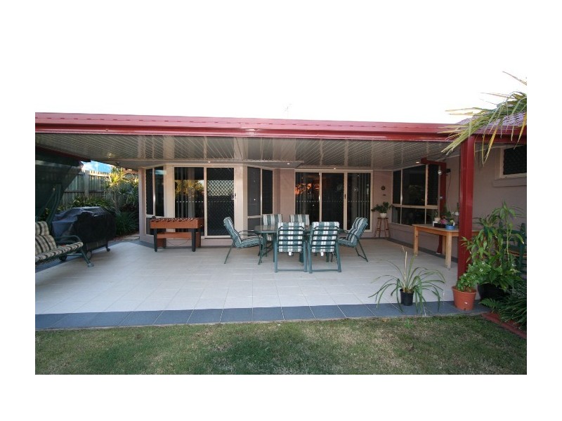 11 Behan Crescent, Wakerley QLD 4154